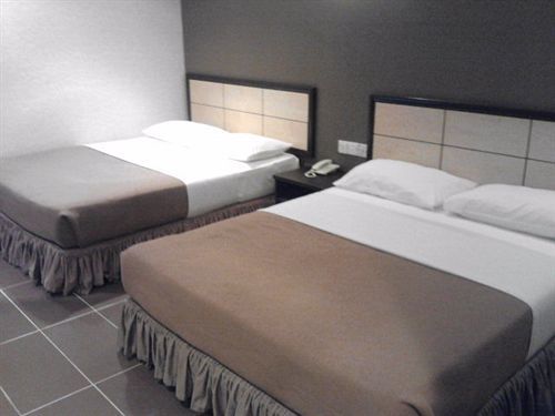 Jj Boutique Hotel - Damansara Perdana เปอตาลิงจายา ภายนอก รูปภาพ