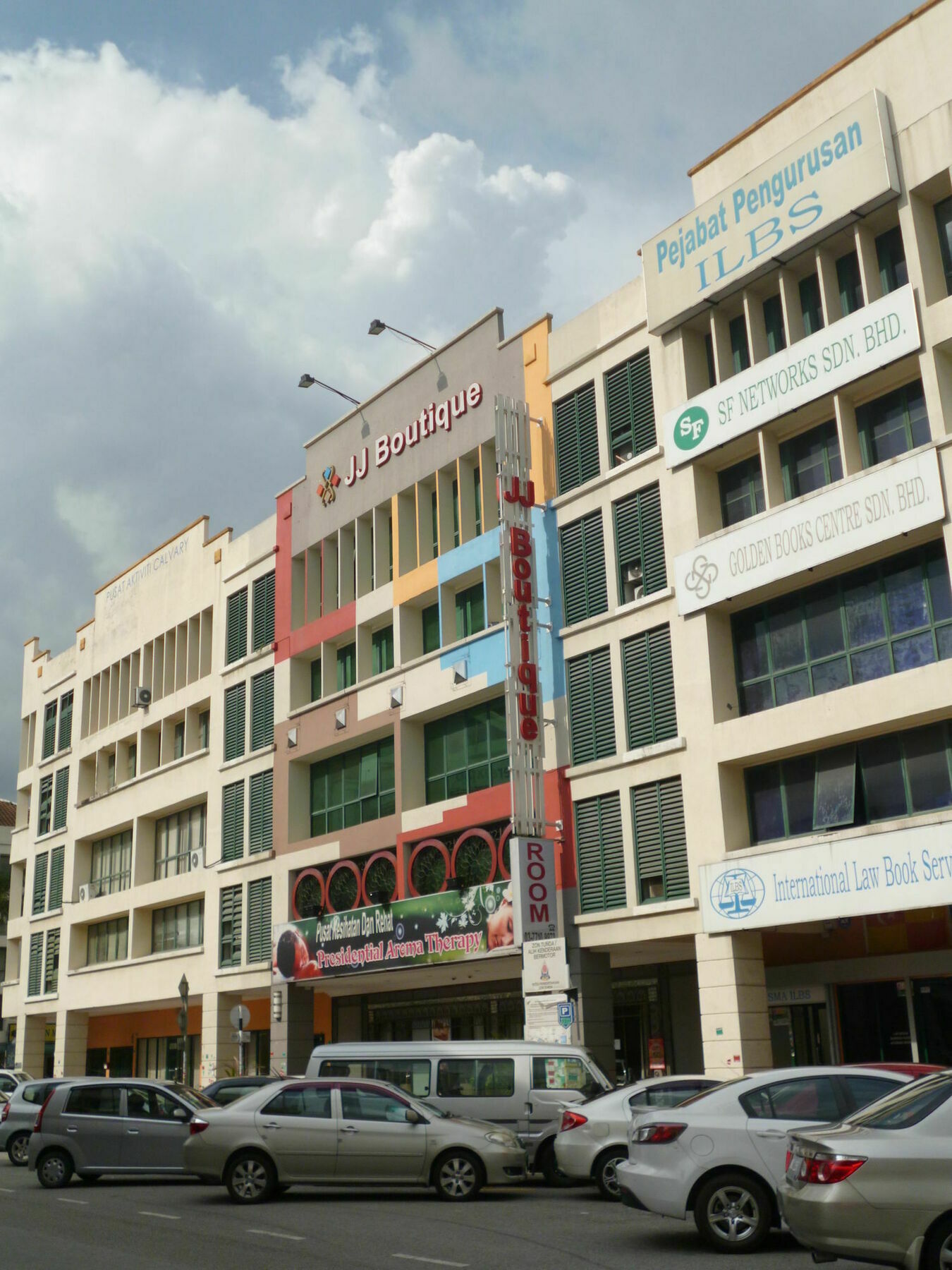 Jj Boutique Hotel - Damansara Perdana เปอตาลิงจายา ภายนอก รูปภาพ